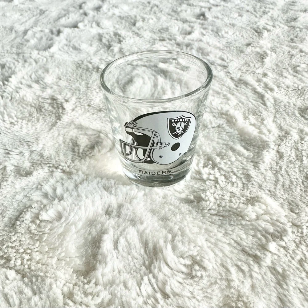 Vintage Oakland Raiders Shot Glass Shooter Las Vegas Helmet Collectible Hunter